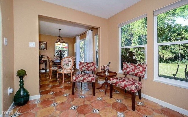 Foto del edificio - 2 br, 2 bath House - 1729 Laramie Street