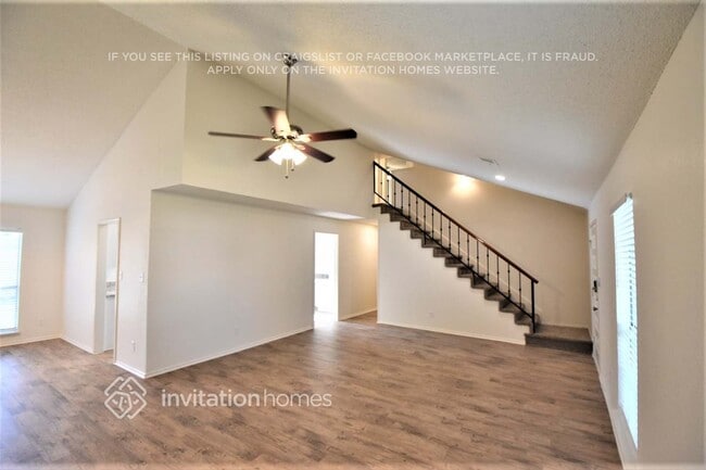 Building Photo - 4147 Hathaway Dr