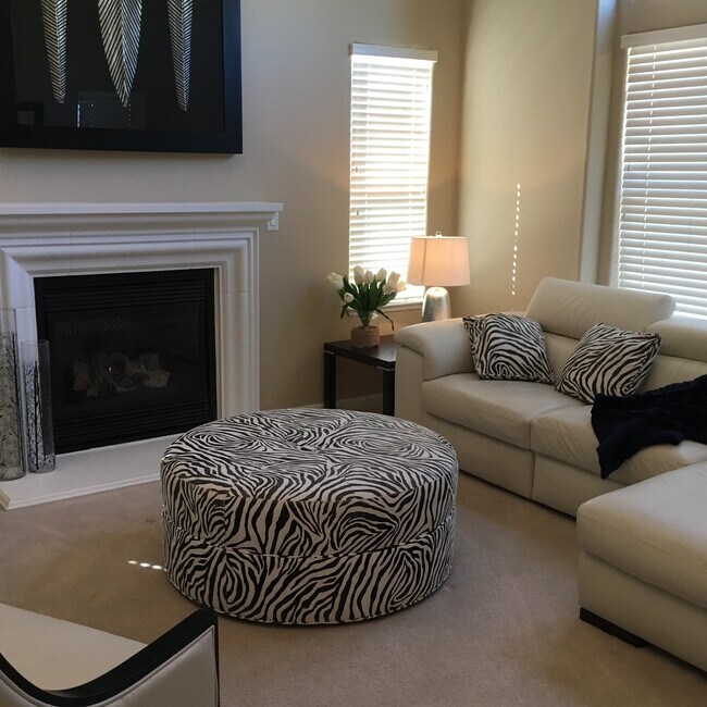 Foto del edificio - 7652 Stone Bluff Way