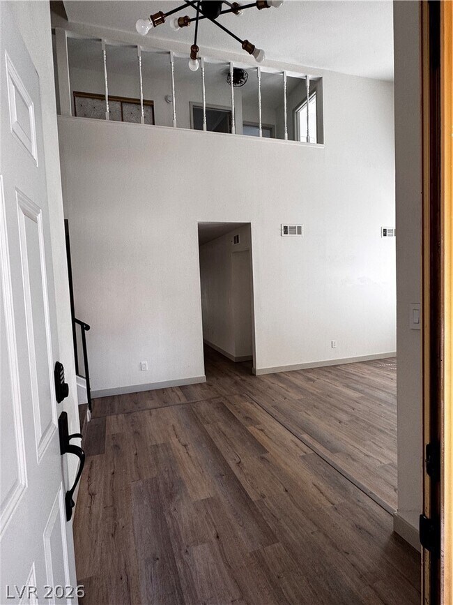 Foto del edificio - 5590 W Katie Ave