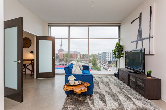 Foto del edificio - 2115 Yeaman Pl