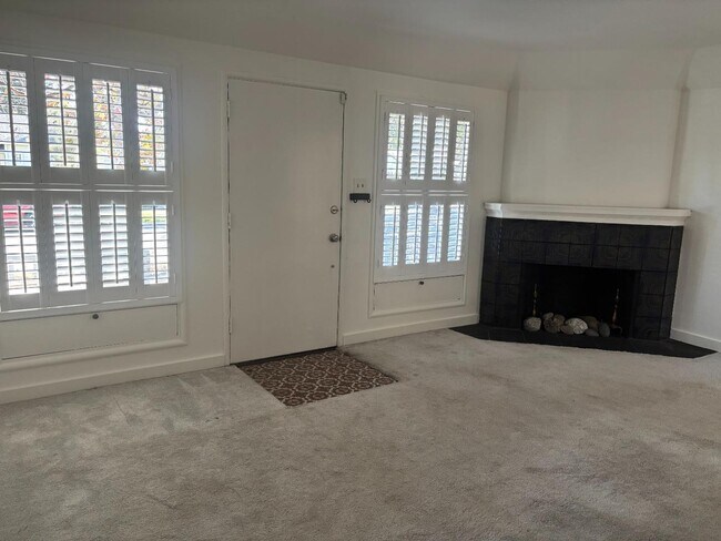 Foto del edificio - 139 D St