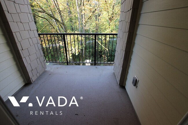 Photo du bâtiment - Orchid Riverside 1 Bedroom Apartment Renta...