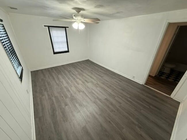 Building Photo - Charming 2 bedroom home in the heart of Co...