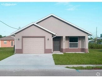 Building Photo - 2378 Highland Ave