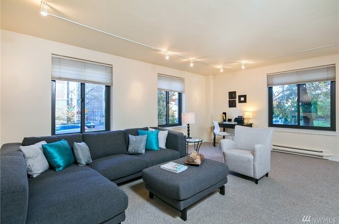 Foto principal - 1105 Spring St