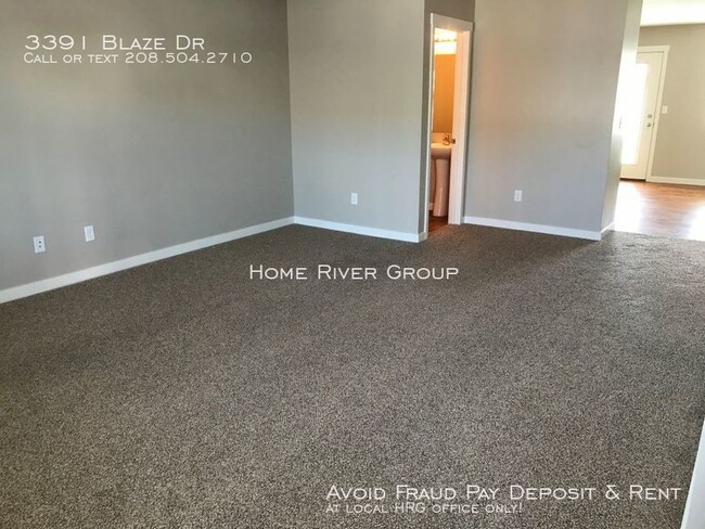 Building Photo - 3391 Blaze Dr