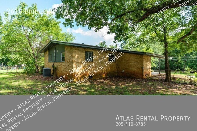 Foto del edificio - 2618 Bridge Rd NW