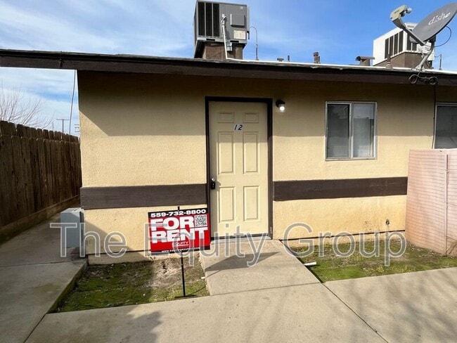 Building Photo - 62 N Villa St