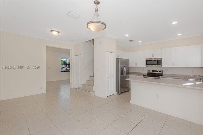 Building Photo - 14732 SW 181st Ter
