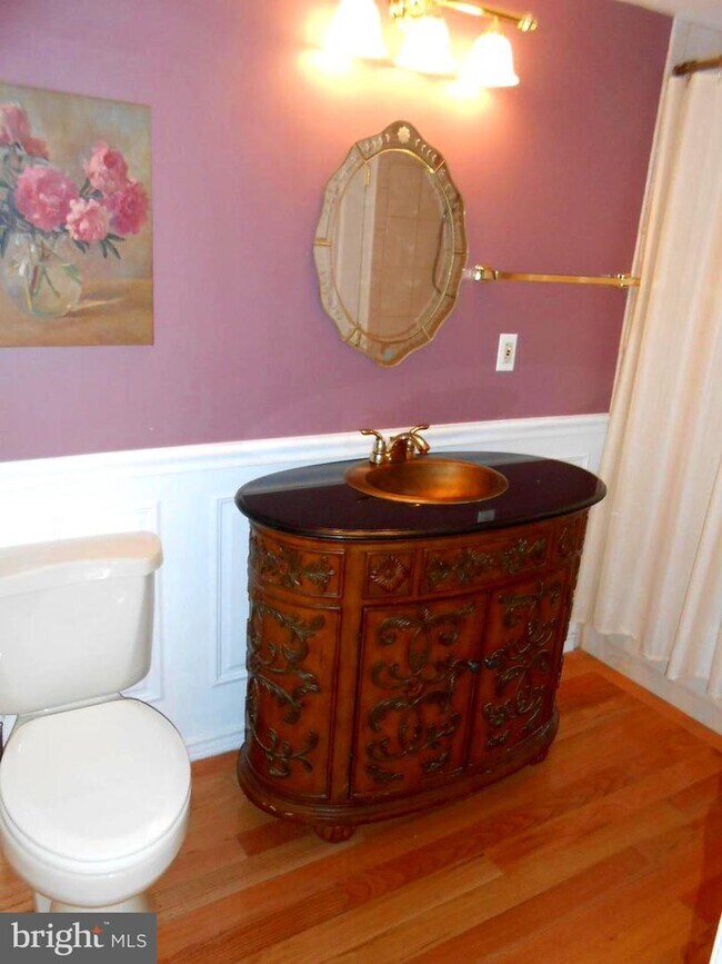 Foto del edificio - 1823 Aliceanna St