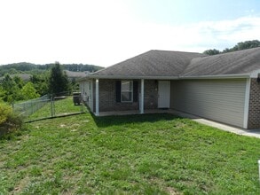 Building Photo - 20944 Honest Ln