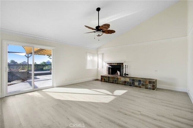 Building Photo - 8855 Hemlock St
