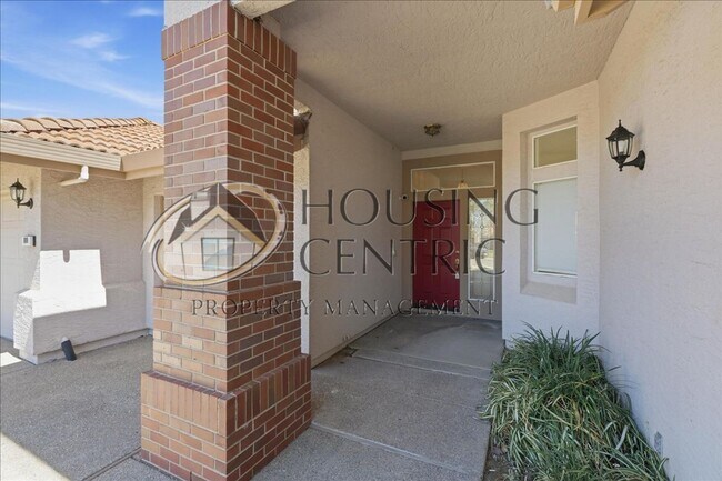 Building Photo - Beautiful Single Story Rental in the Heart of Folsom