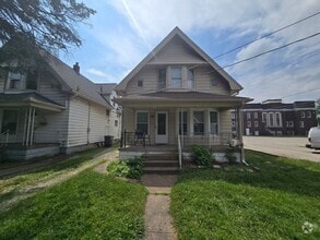 Building Photo - 3867 Eggeman Ave