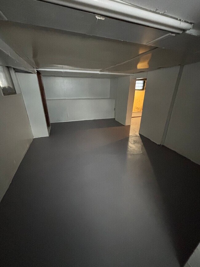 Foto del edificio - 847 Nela View Rd