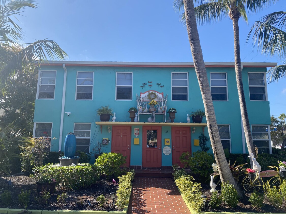 Primary Photo - 15 N Ocean Breeze