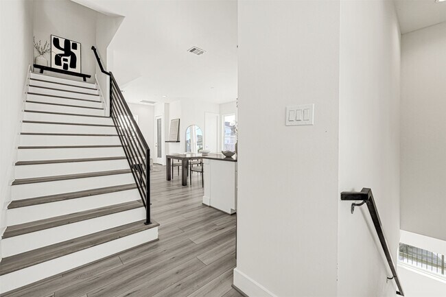 Foto del edificio - 3313 Baer St