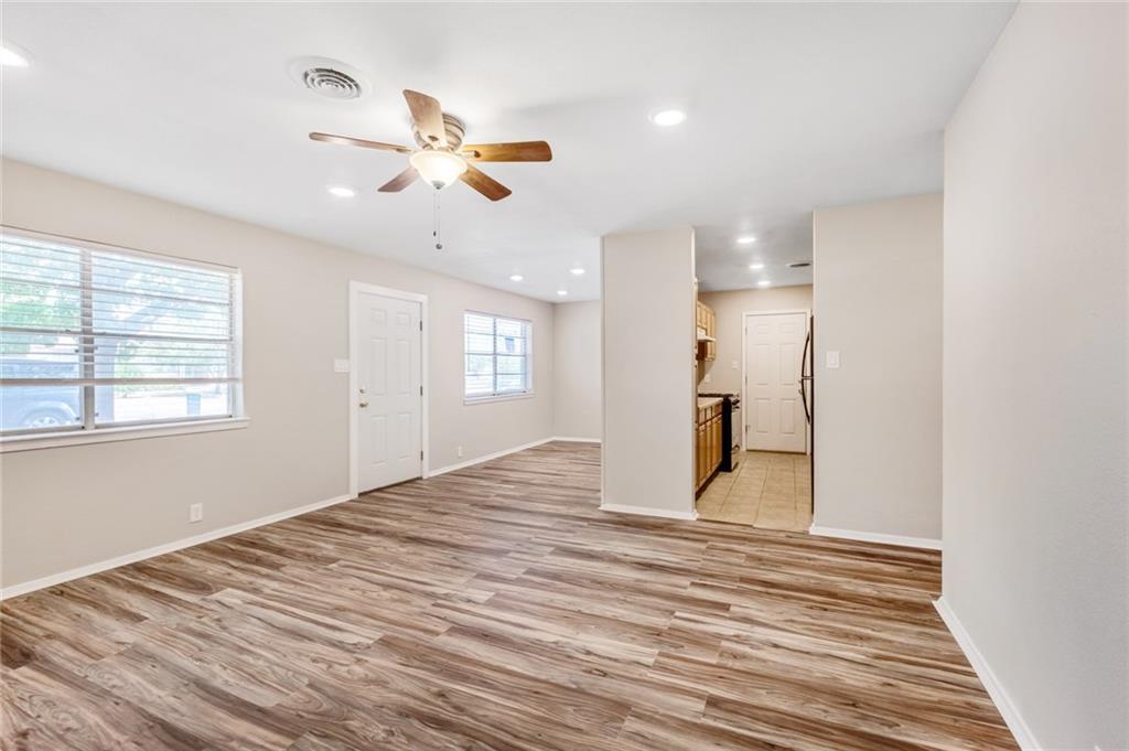 Foto principal - 1511 Casey Ln