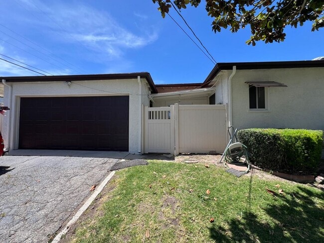 Building Photo - Nice Single Family Home in South Torrance