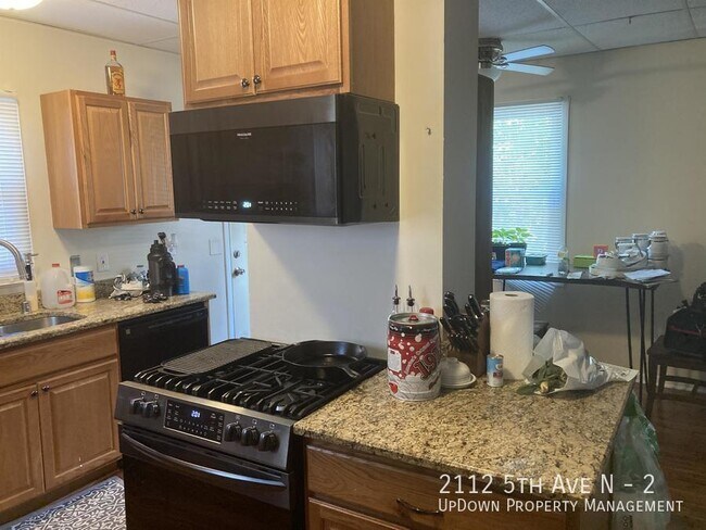 Foto del edificio - 2112 N 5th Ave