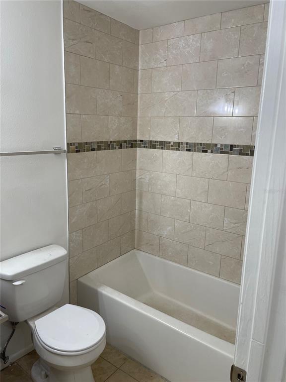 Building Photo - 3814 Valley Tree Dr