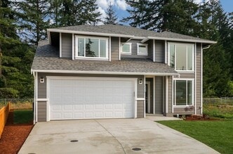 Building Photo - 15326 4th Ave Ct E