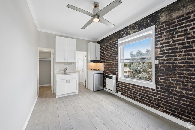 Interior Photo - Hollywood Melrose Apartments