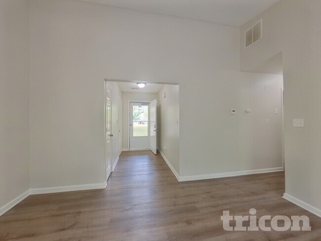 Foto del edificio - 80 Ridgewood Trail