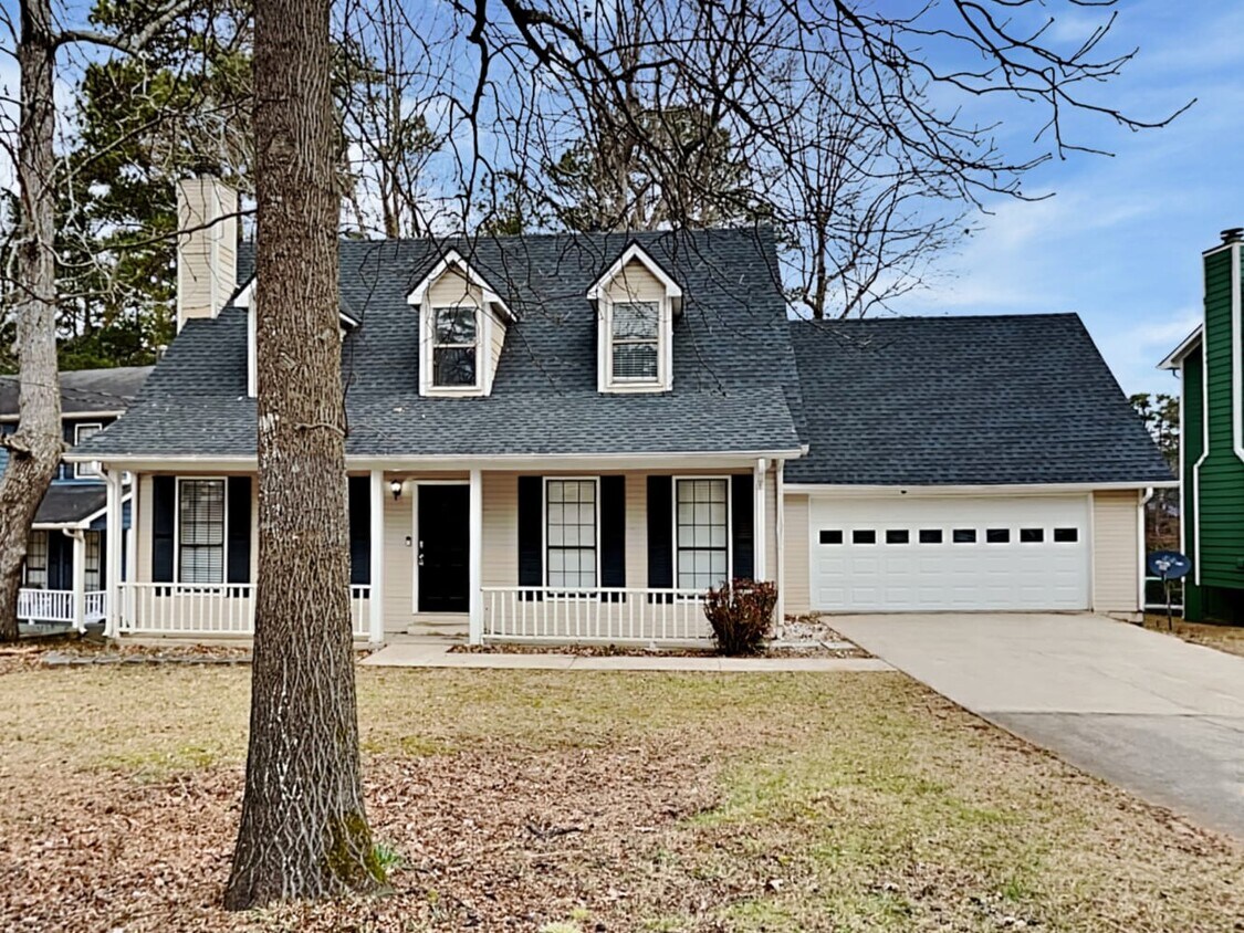 Primary Photo - 537 Julius Dr