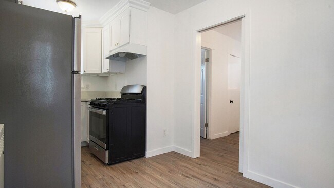 Foto del edificio - 2029-2031.5-20315 Lemon Ave