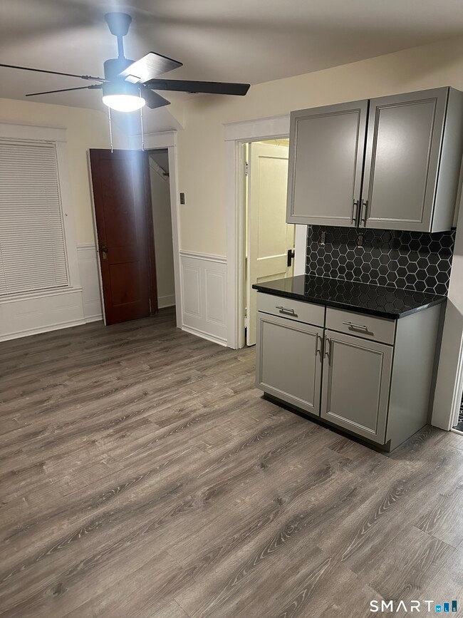 Foto del edificio - 65 Wooding St