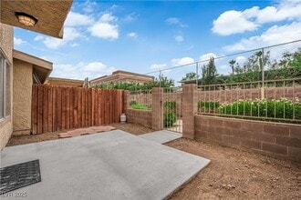Building Photo - 2248 Short Pine Dr