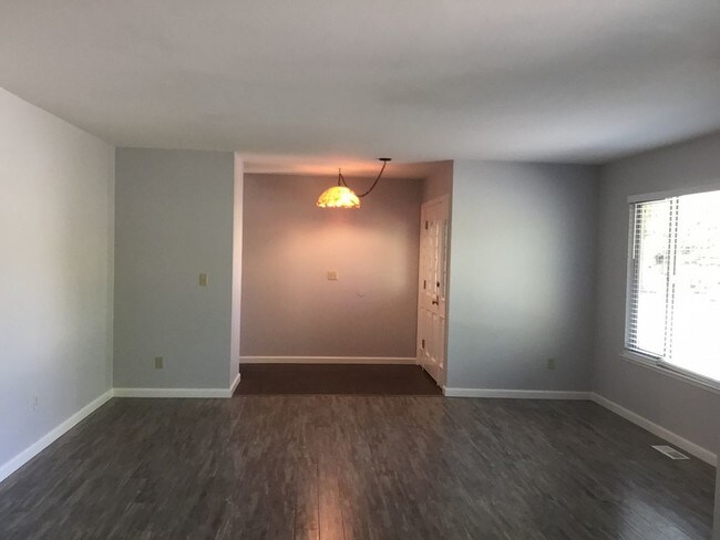 Foto del edificio - 4339 Fistor Dr