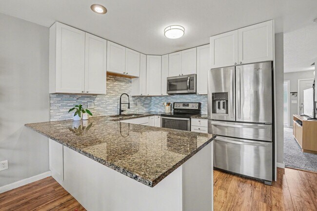 Foto del edificio - Updated 3-Bedroom Condo Near Downtown Fort Collins!