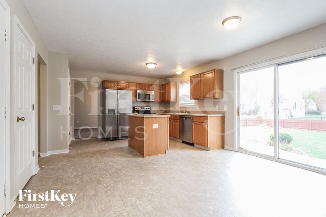 Building Photo - 12819 Sinclair Pl