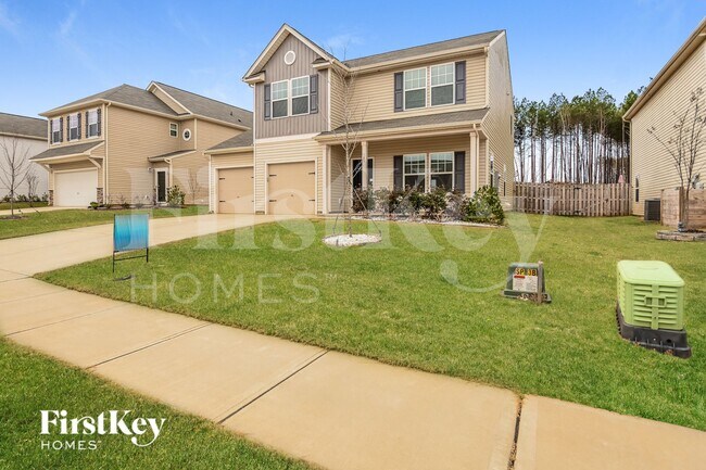 Building Photo - 153 Hidden Lakes Rd