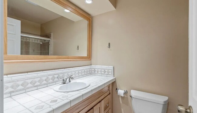 Foto del edificio - 22922 Cantlay St