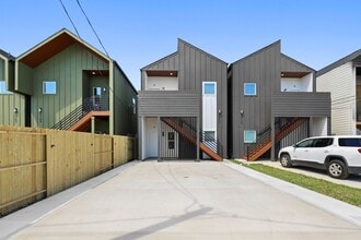 Building Photo - 9711 Cargill St