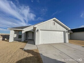 Building Photo - 3401 Urbana Pl