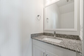 3BR, 2.5BA - 1,451SF - Bathroom - The Brookman