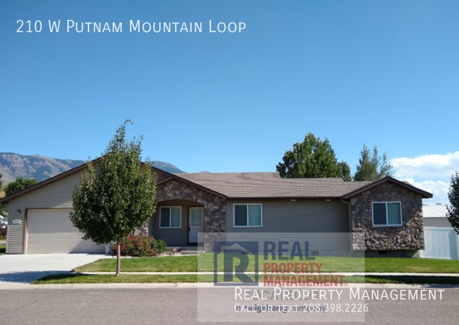 Primary Photo - Beautiful 3 bedroom 2 bath Home In Inkom -...