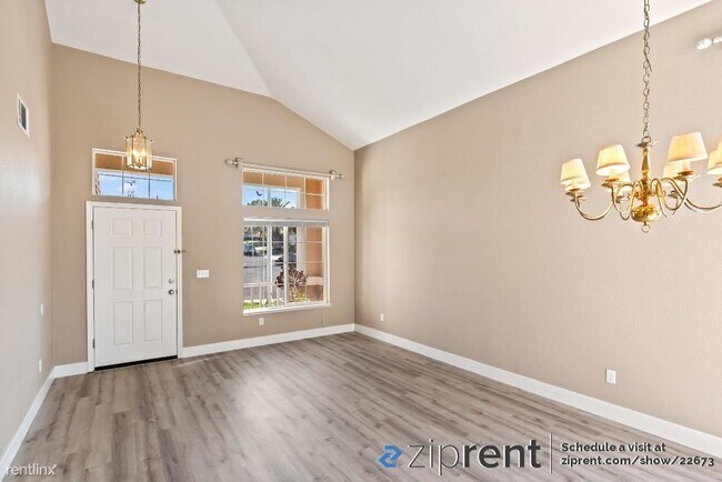 Foto del edificio - 3 br, 2 bath House - 1305 White Rock Way, ...