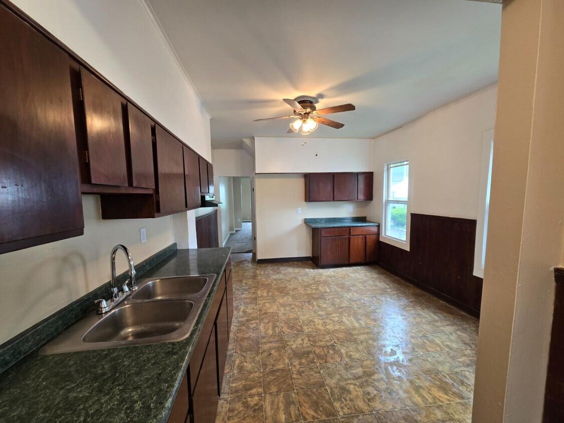 Foto principal - 724 Gino Merli Dr