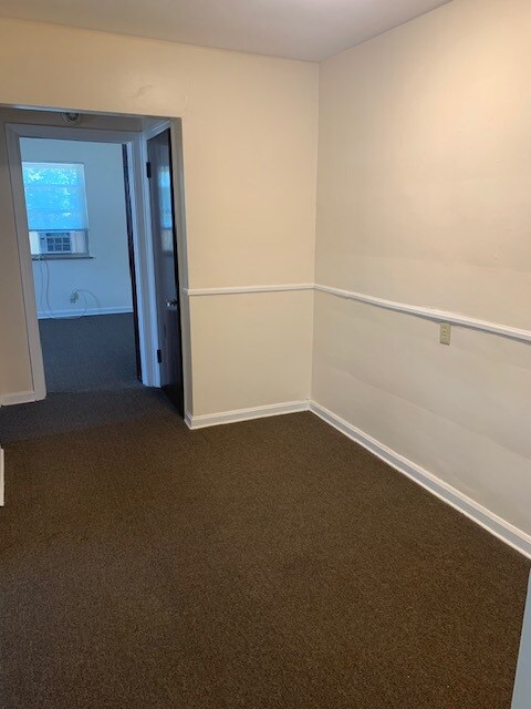 Dining Area - 6734 Montgomery Rd