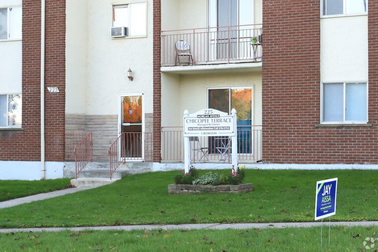 Building Photo - Chicopee Terrace