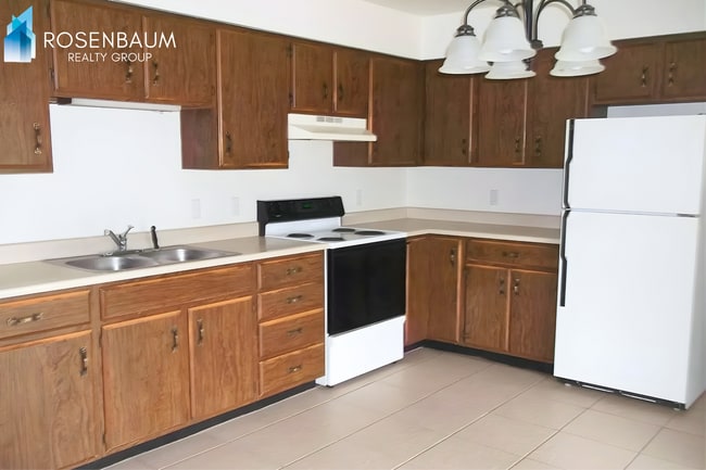 Building Photo - Charming 2-bedrooms, 1.5-baths home nestled in the heart of Prescott Valley!