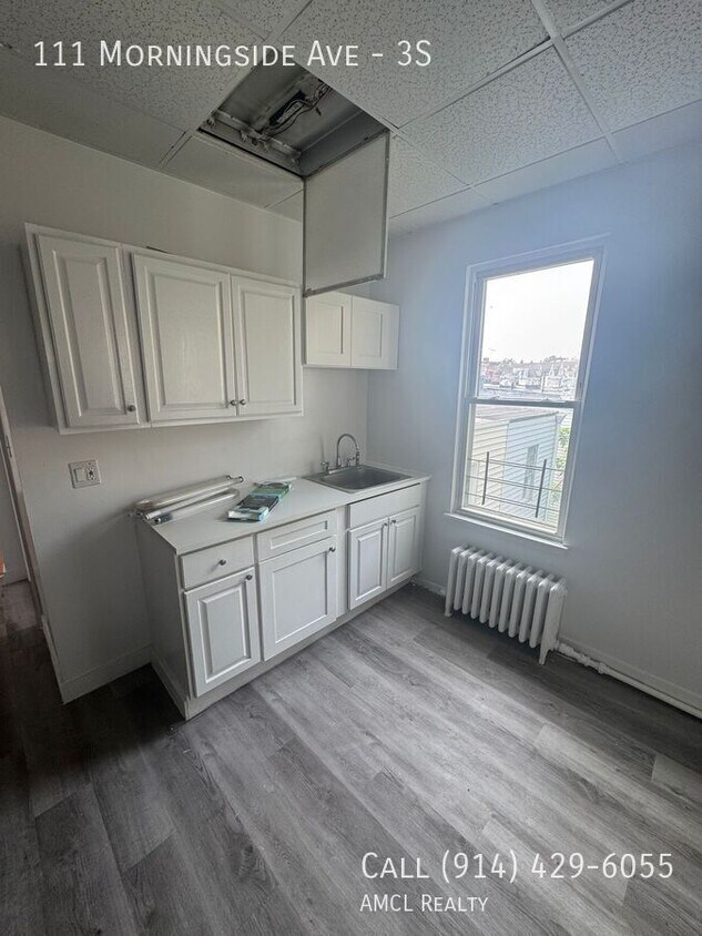 Primary Photo - 111 Morningside Ave