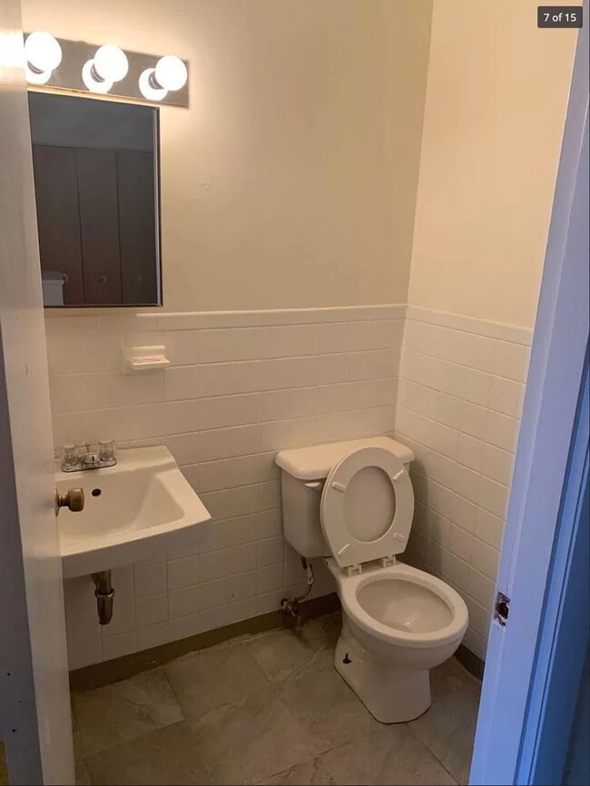 Foto del edificio - Charming 3 Bedroom-No Broker Fee