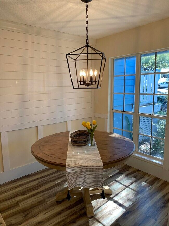 Building Photo - 613 Ocean Dunes Cir